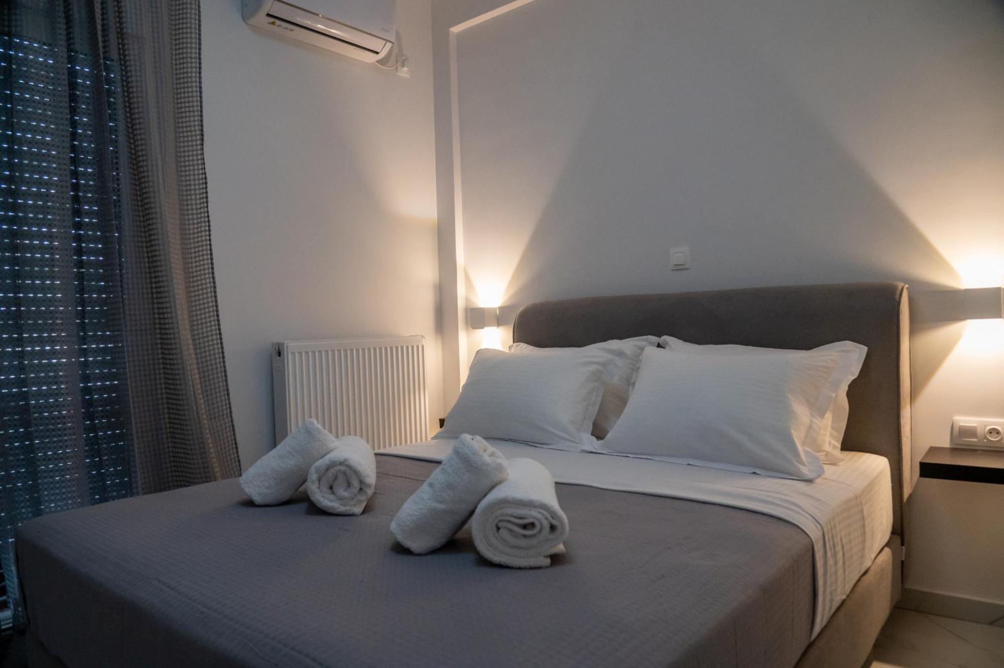 Central Apartment Near To Acropolis Area Athena Bagian luar foto